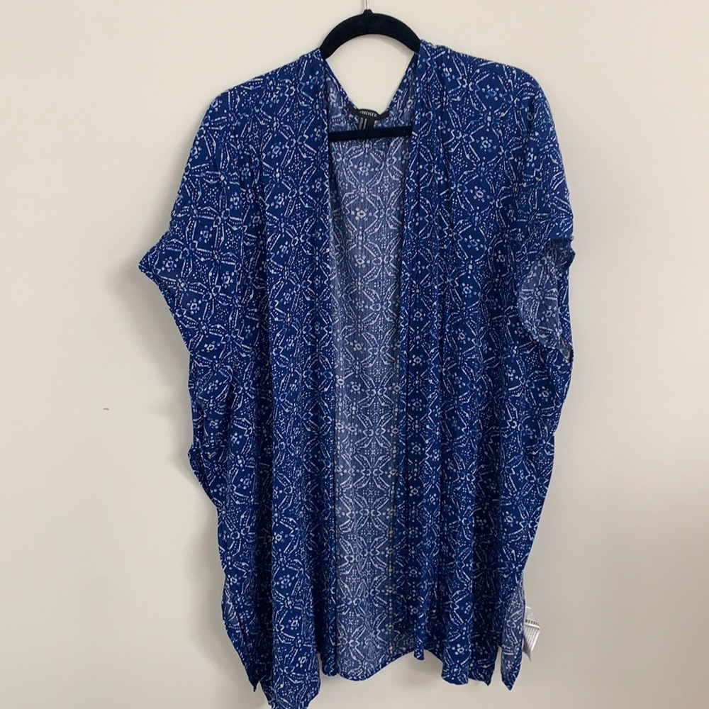 Summer blue patterned kimono